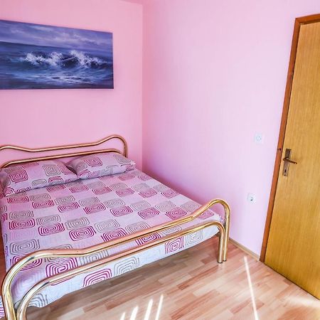 Medulin Riviera Apartments Goran Bagian luar foto