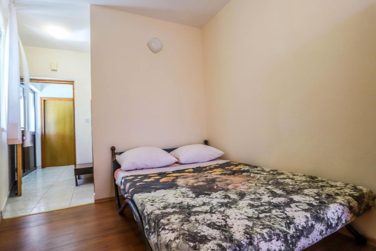 Medulin Riviera Apartments Goran Bagian luar foto